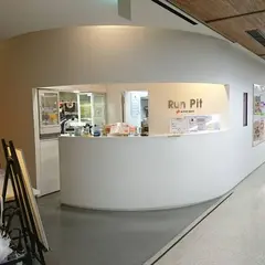 Run Pit by au Smart Sports
