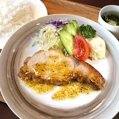 レストラン ミューズ