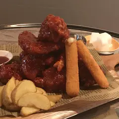 韓国風チキン専門店ここチキン