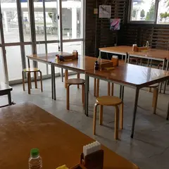 名護漁港水産物直売所（名護漁港食堂）