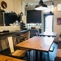 Ritrovo cafe OZ（リトロボカフェ オズ）