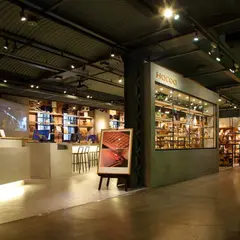 Hacoaダイレクトストア 横浜赤レンガ倉庫店