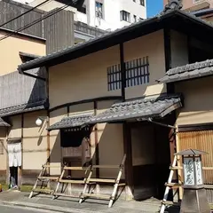 俵屋旅館