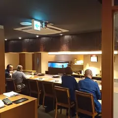 ishida. 本店