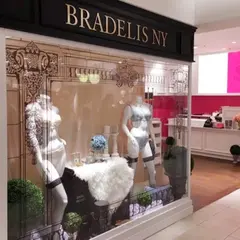 ブラデリスニューヨーク新宿マルイ店