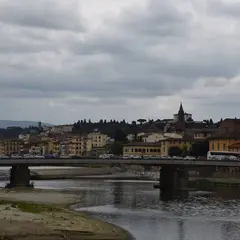 アメリゴ・ヴェスプッチ橋