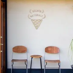 GELATO NATURALE ジェラート ナトゥラーレ