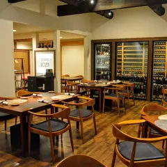 Restaurant UOZEN