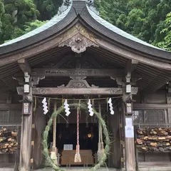 真山神社