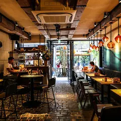 Aloha Table（アロハテーブル）心斎橋店