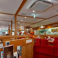 コメダ珈琲店 新大阪店