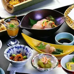里山の隠れ宿 花富亭（かふうてい）