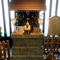 川屋神社（厠神社）