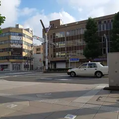 アズイン福井