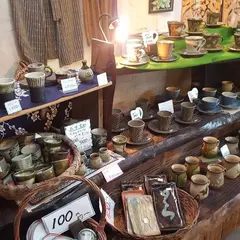 やちむん喫茶シーサー園