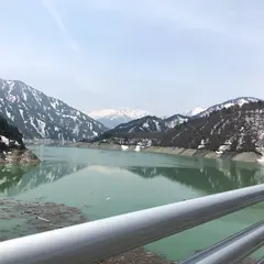黒部湖