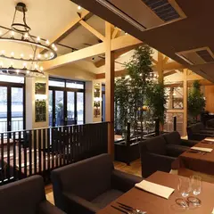 【LOVE CENTRAL】大阪 ディナー｜梅田 夜景 デート｜中之島 ランチ