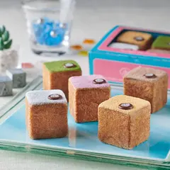 熱海スクエアシュークリーム