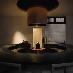 茶房 三
