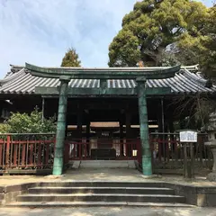 三翁神社