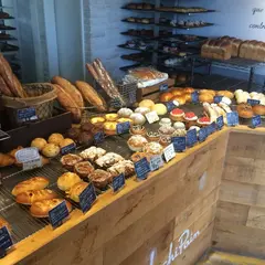 ハチパン