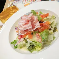 ガスト 新宿一丁目店