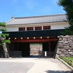 松本城 太鼓門
