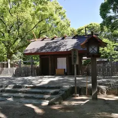 八剣宮