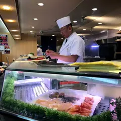 すしざんまい得得 赤羽店