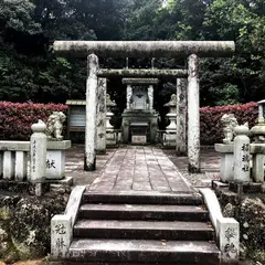 冠纓神社