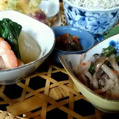 梅里