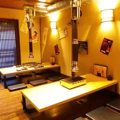 焼肉ホルモン にくろう 京橋店