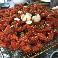엽기꼼닭발