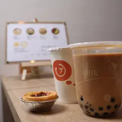 奶茶店（香港式タピオカミルクティー miik）