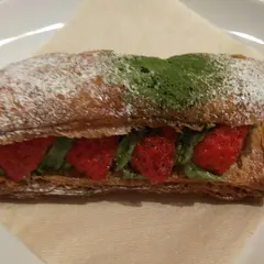 スティック・スイーツ・ファクトリー MOMOテラス店