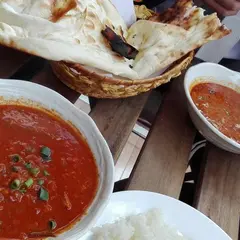 アジアンダイニング カーン