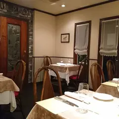 ビストロタカ