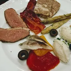 バール ノイ ボイ