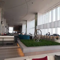 LOUNGE PLUS／大阪マリオット都ホテル19F