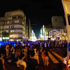 さんろく街