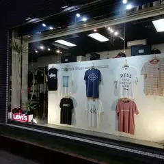 Strand Clothing & Shoes