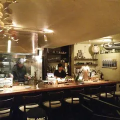 炭火串焼 月と器