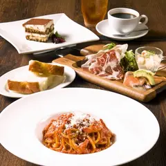 新宿 イタリアン ビラビアンキ新宿店 ｜ 新宿南口 イタリアン サザンタワー 女子会 宴会 ステーキ 肉 ワイン