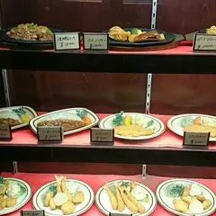 レストラン 河亭