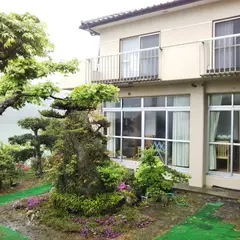 関荘