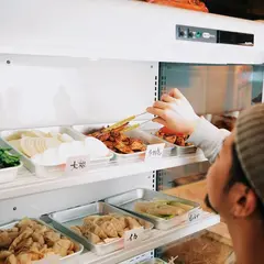 【鉄鍋餃子中華料理】餃子の山﨑【梅田兎我野町店】