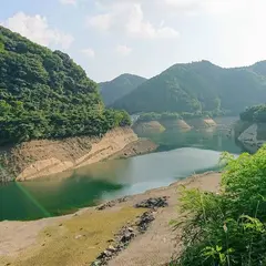 猪野ダム親水広場