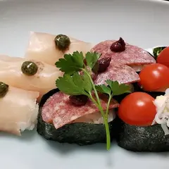 御食事処 まる辰