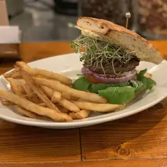 EL PATO（エル パト）
