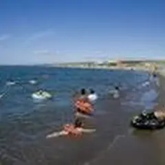 青山海岸海水浴場